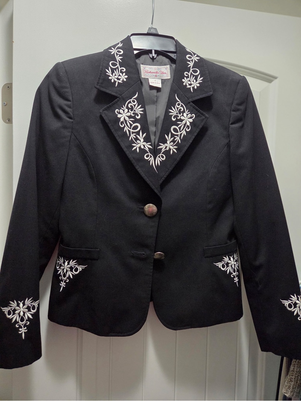 Panhandle Slim Black Blazer with White Floral Embroidery